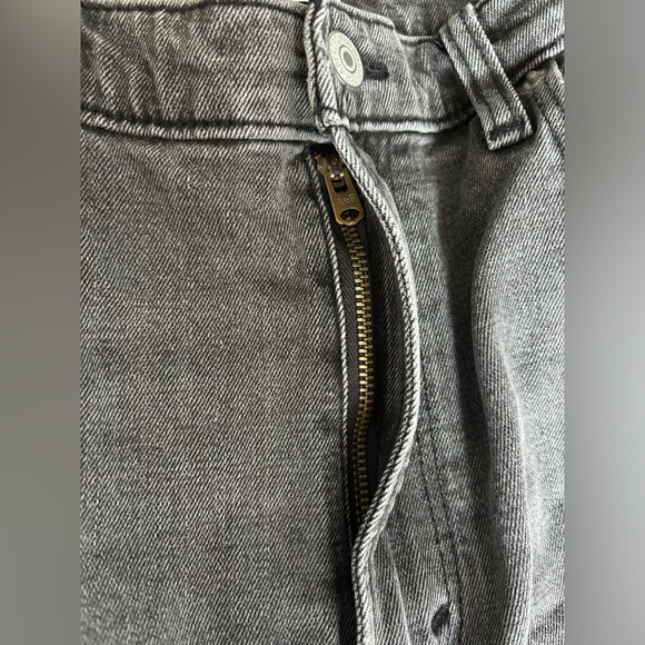 Abercrombie & Fitch The Ankle Straight Ultra High Rise Jeans - Picture 6 of 7